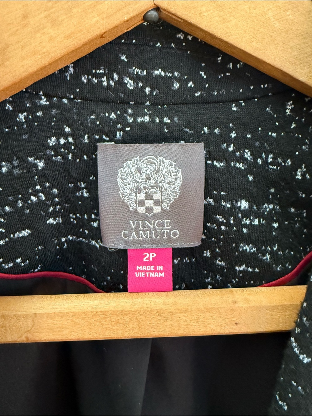 Vince Camuto Black & White Textured Notch-Lapel Blazer - Picture 2 of 5